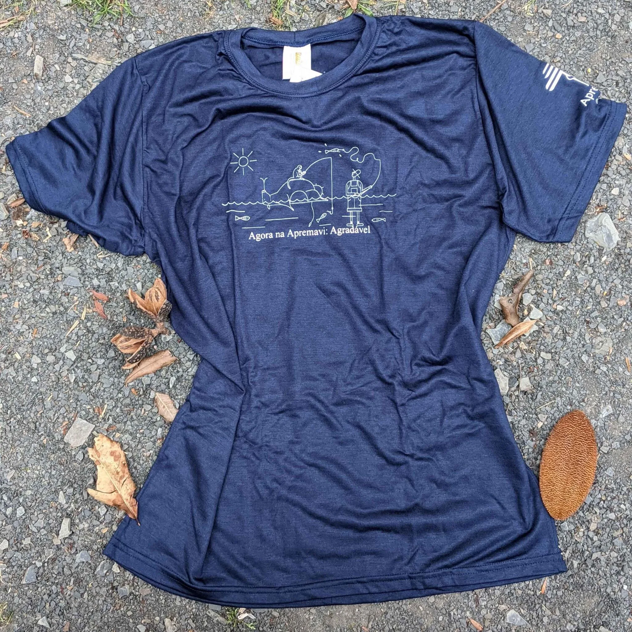 Camiseta Tempo Agradável Pescando