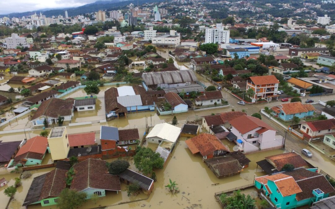 Mais uma enchente ameaça o Vale do Itajaí