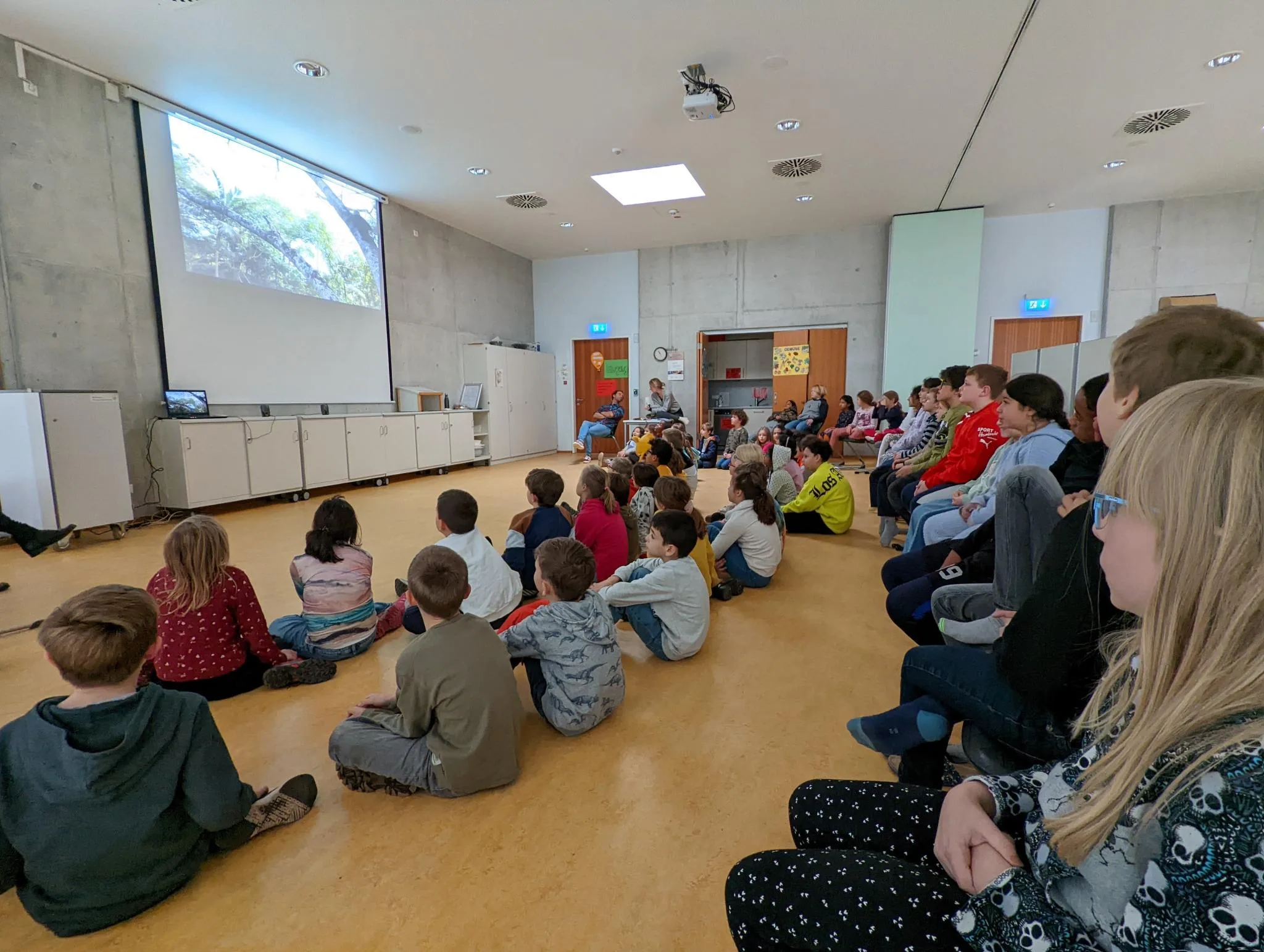 Mata Atlântica é tema de palestras da Apremavi na Alemanha. Foto: Miriam Prochnow e Carolina Schaffer