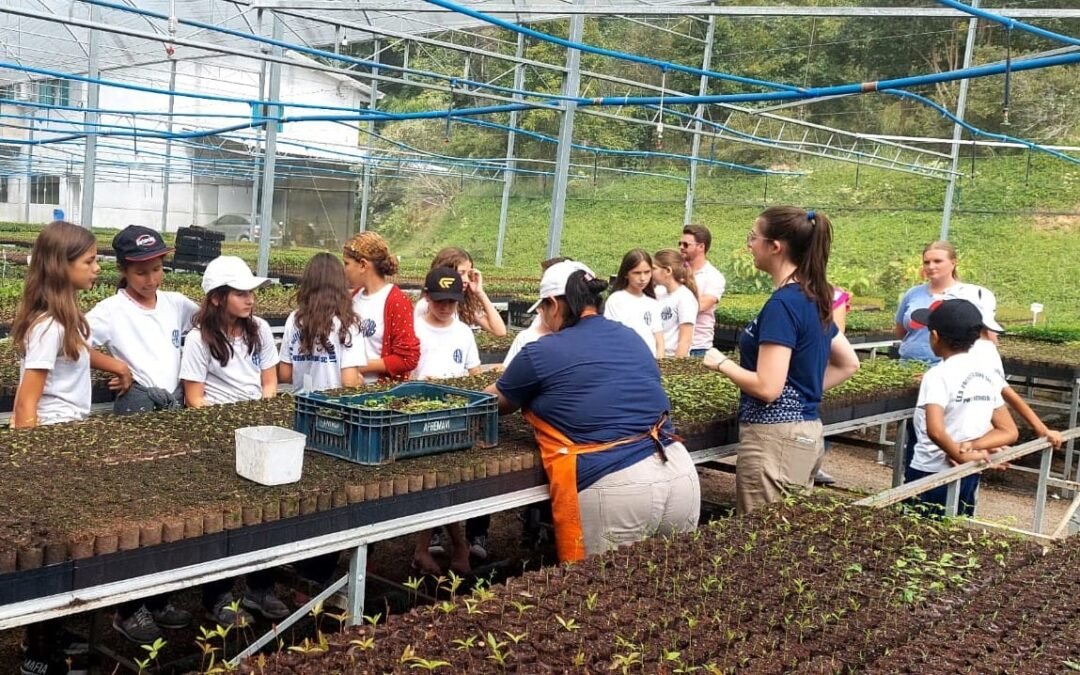 Primeiro trimestre é marcado por visitas de instituições de ensino na Apremavi