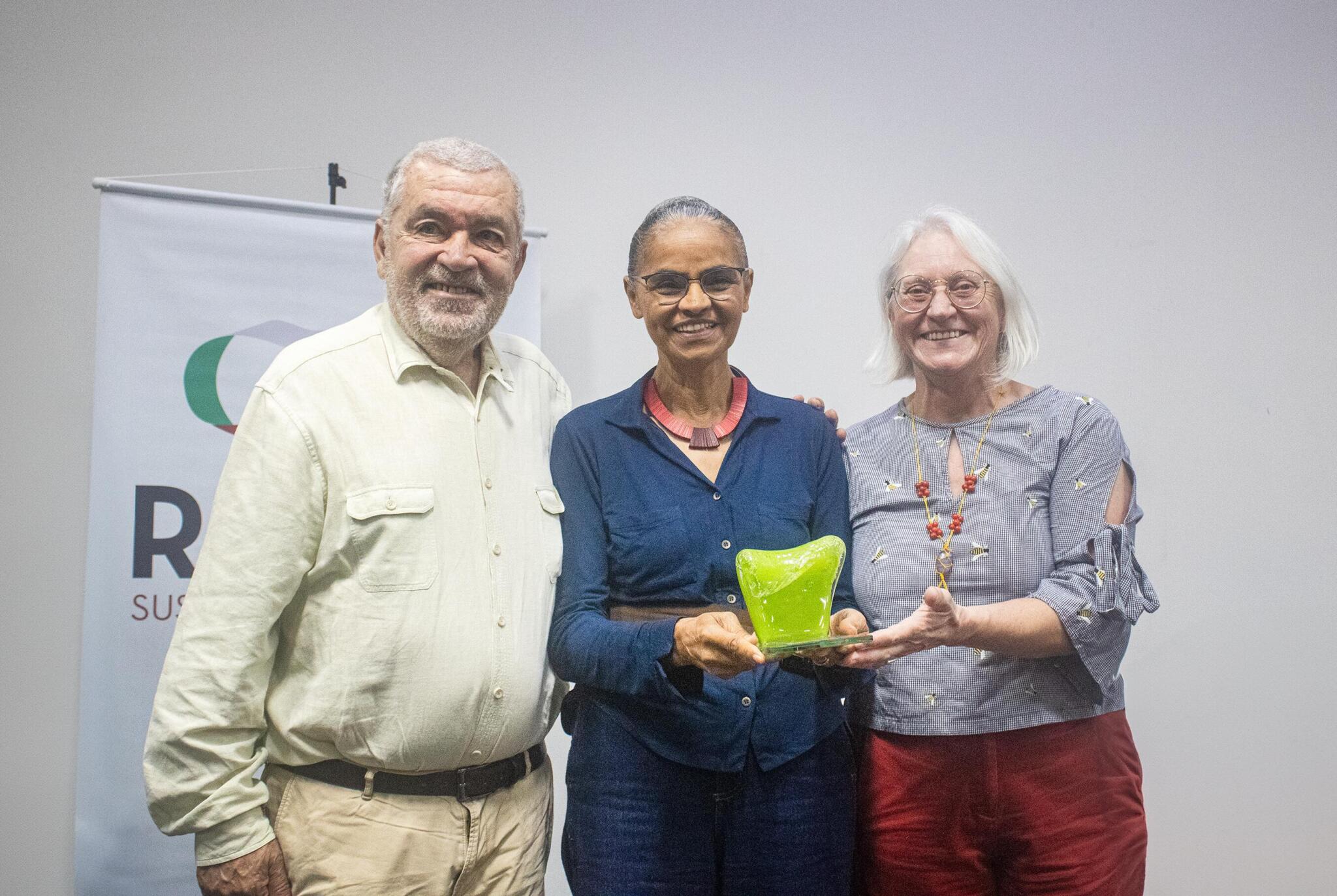 Marina Silva recebe prêmio Onda Verde. Foto: Julia Caroba