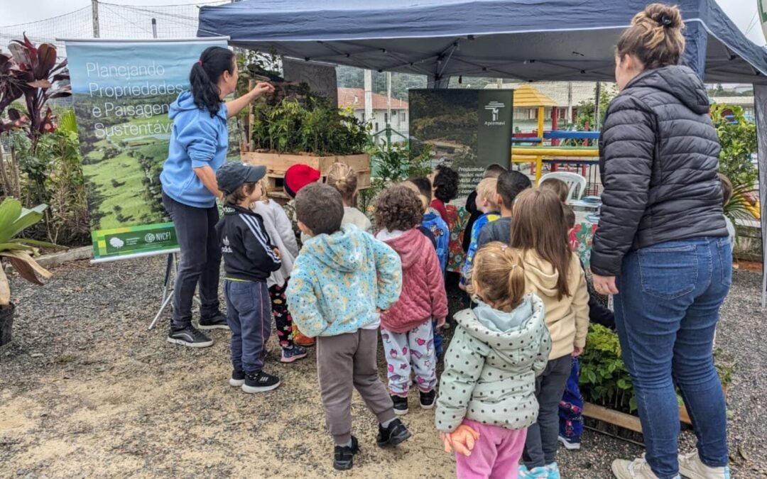 Semana do Meio Ambiente impulsiona ações da Apremavi na região Sul
