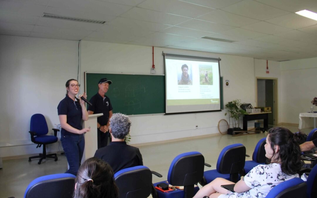Apremavi ministra curso de viveiros na UFSC Curitibanos