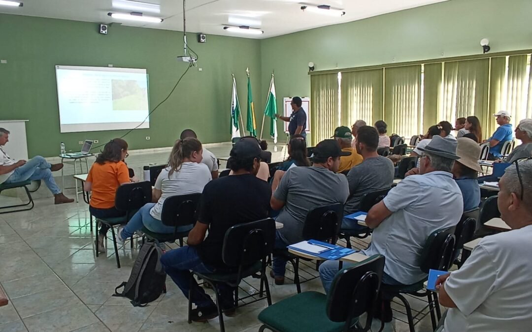 PNAE e agricultura familiar: oficinas destacam práticas sustentáveis no Paraná