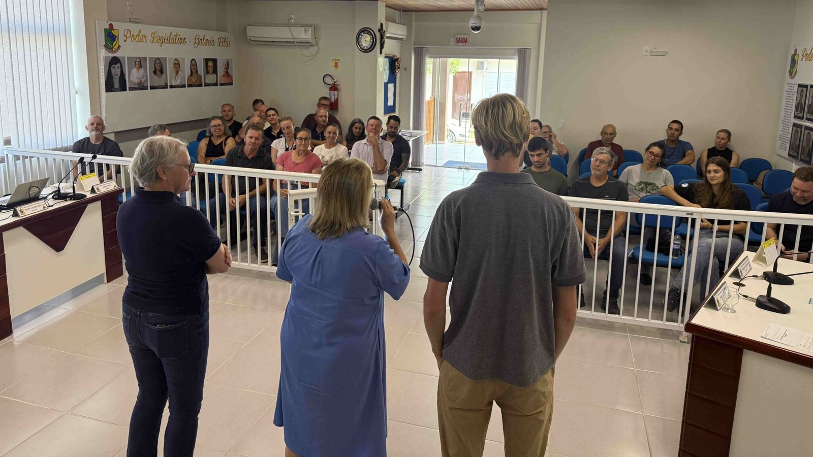 Prefeita e Secretário de Agricultura de Santa Rosa de Lima na abertura da III Reunião do Grupo de Transparência e Divulgação. Foto Wigold Schaffer Prefeita e Secretário de Agricultura de Santa Rosa de Lima na abertura da III Reunião do Grupo de Transparência e Divulgação.