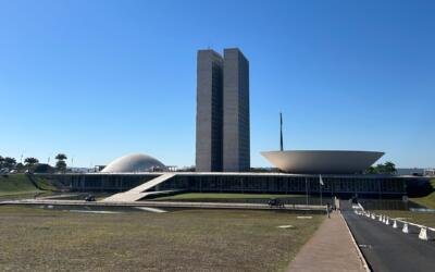 Voto consciente: conheça iniciativas para avaliar as candidaturas em 2026