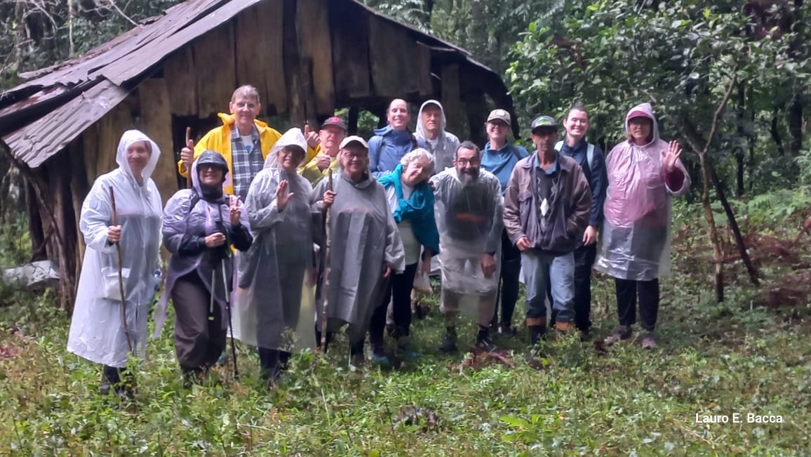Grupo da excursão da Acaprena visita  RPPN Serra do Lucindo