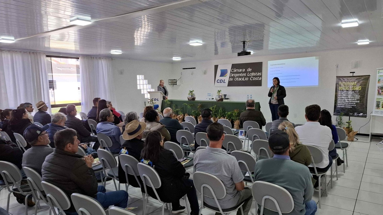 Seminário aborda regularização ambiental e frutas nativa